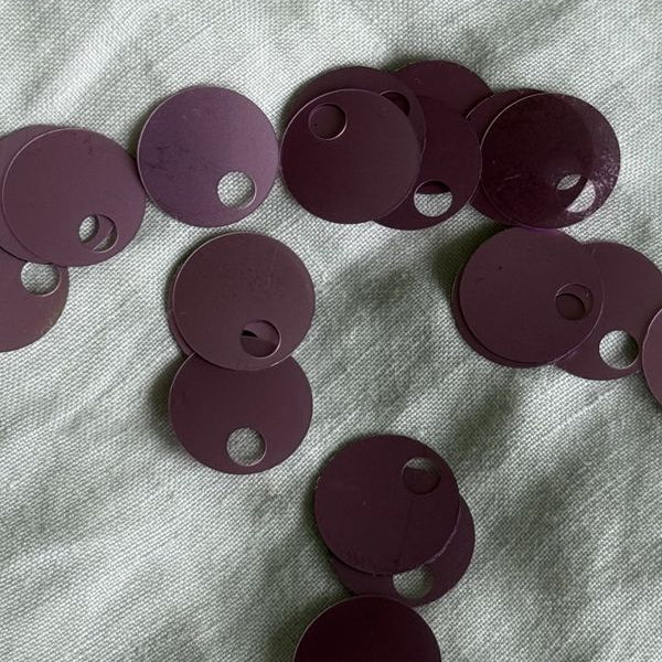 Strikkefeber Big Sequins Purple