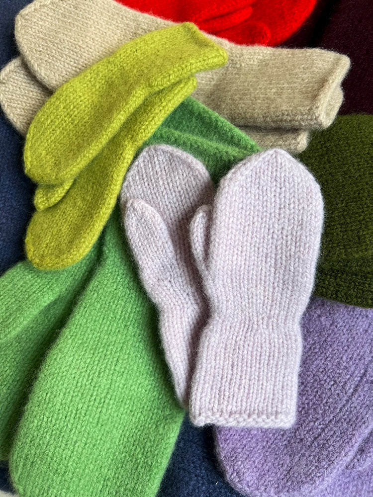 Felted mittens in Rauma Fivel