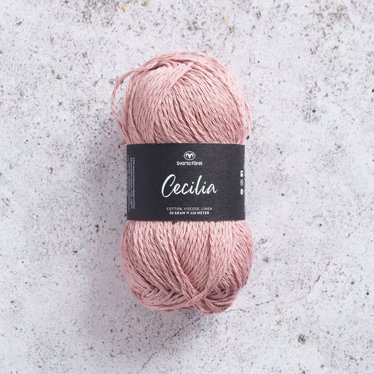 Svarta Fåret Cecilia Salmon Pink (243) Summer DK Yarn in Cotton, Viscose and Linen