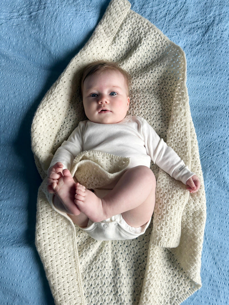 Aven baby blanket
