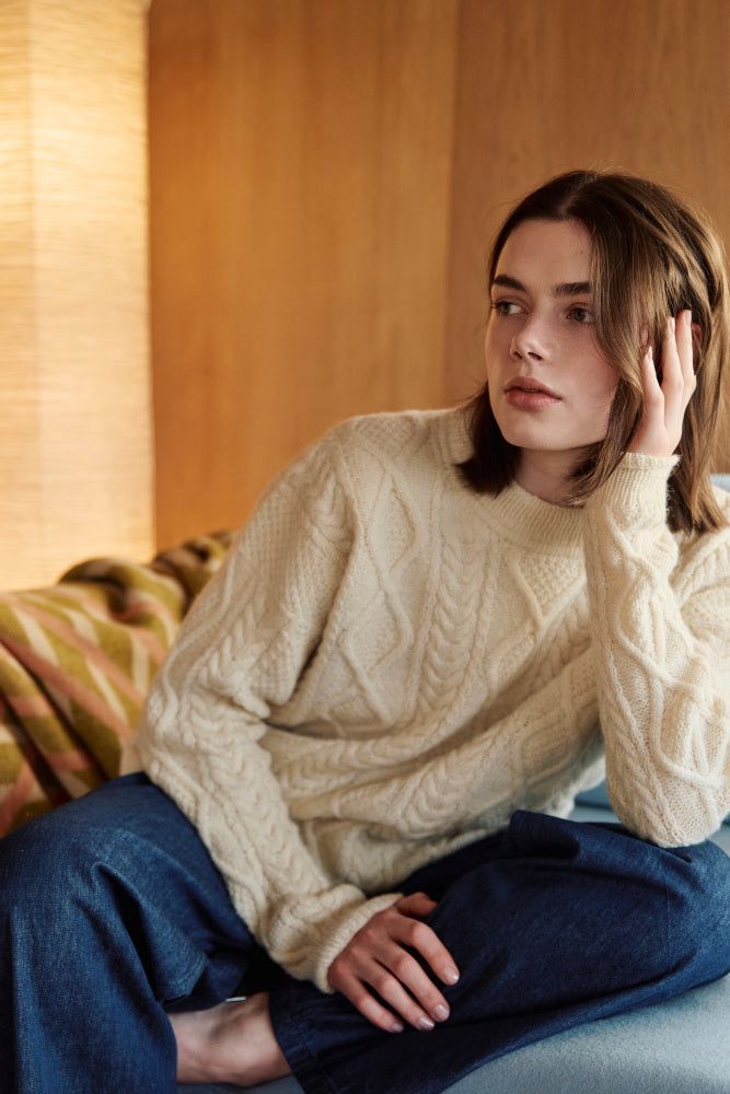 Sølve cable sweater in Rauma Finull