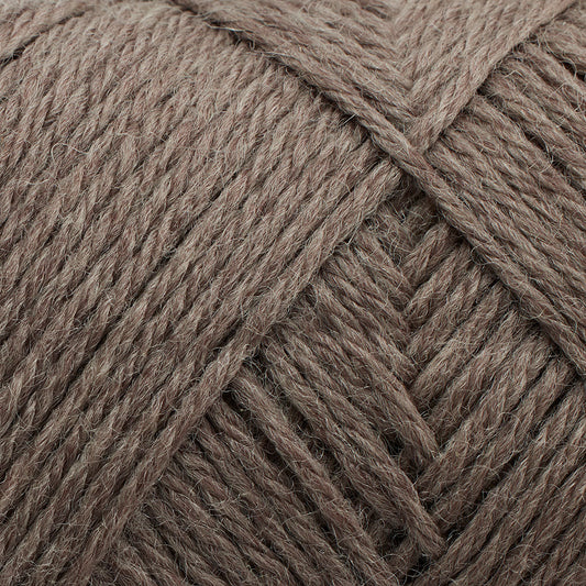 Filcolana Arwetta yarn in the color 354 – soft and durable merino blend, ideal for socks, sweaters, and various knitting projects.