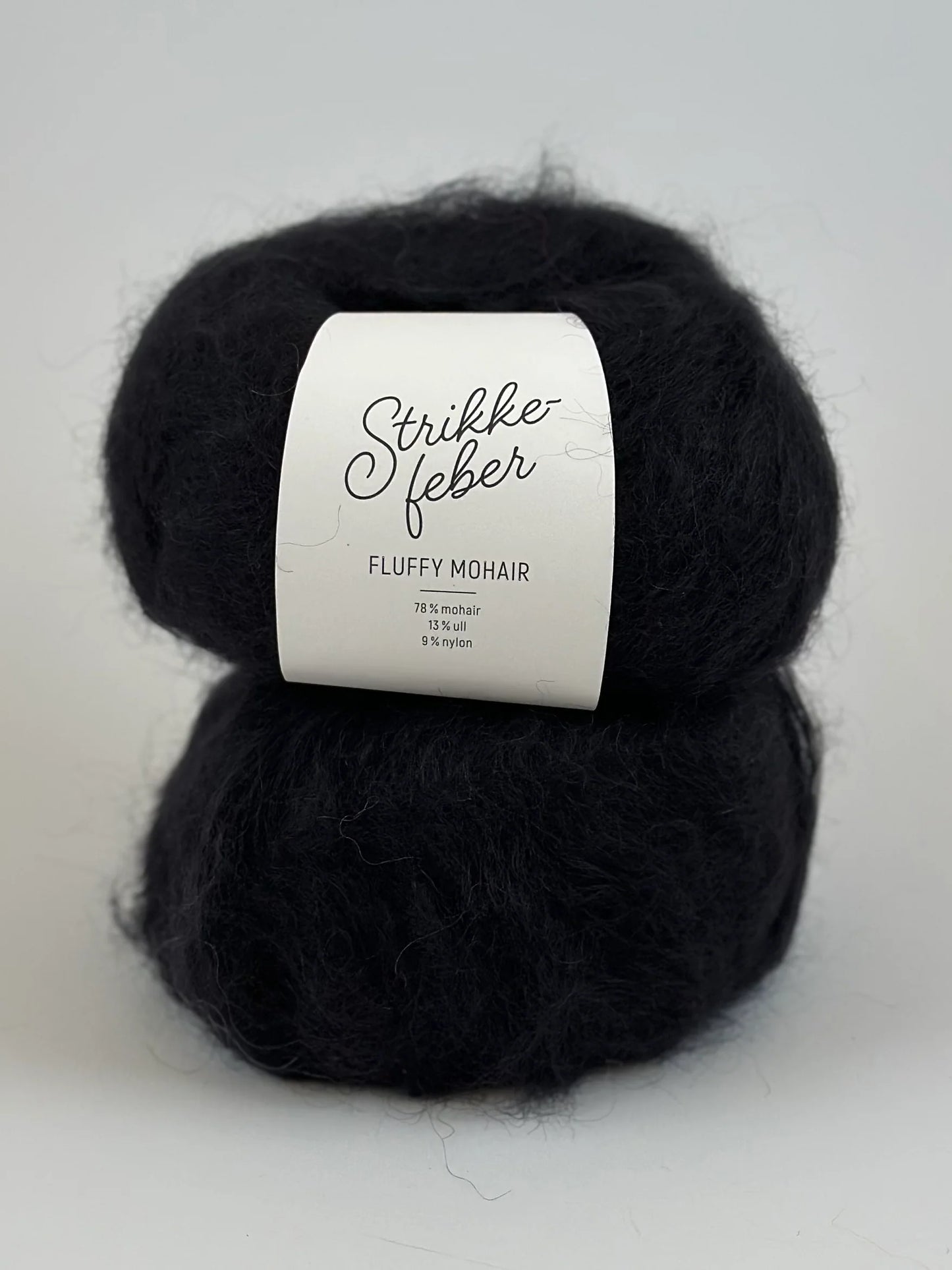 Fluffy Mohair Licorice (081)