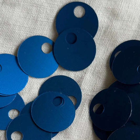 Large sequins with holes, blue