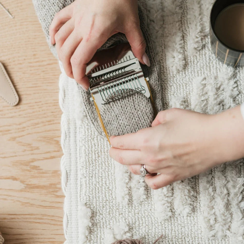 Knits.fi Mending Tool - Weaving Frame for Visible Mending & Repair | Maruchi Fibres