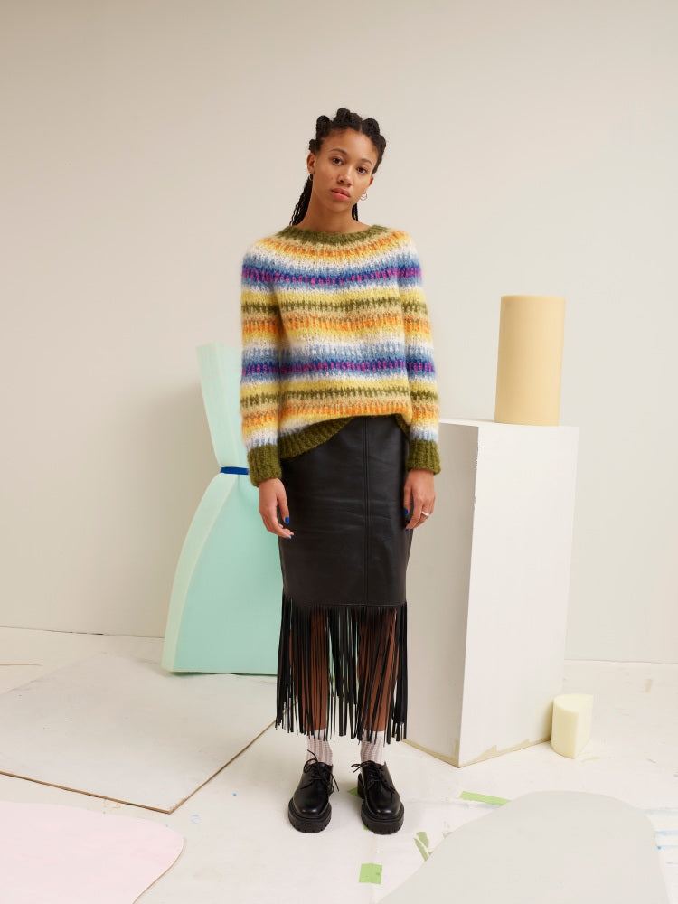 HEFTE 427 Tjukk Mohair Dame -23